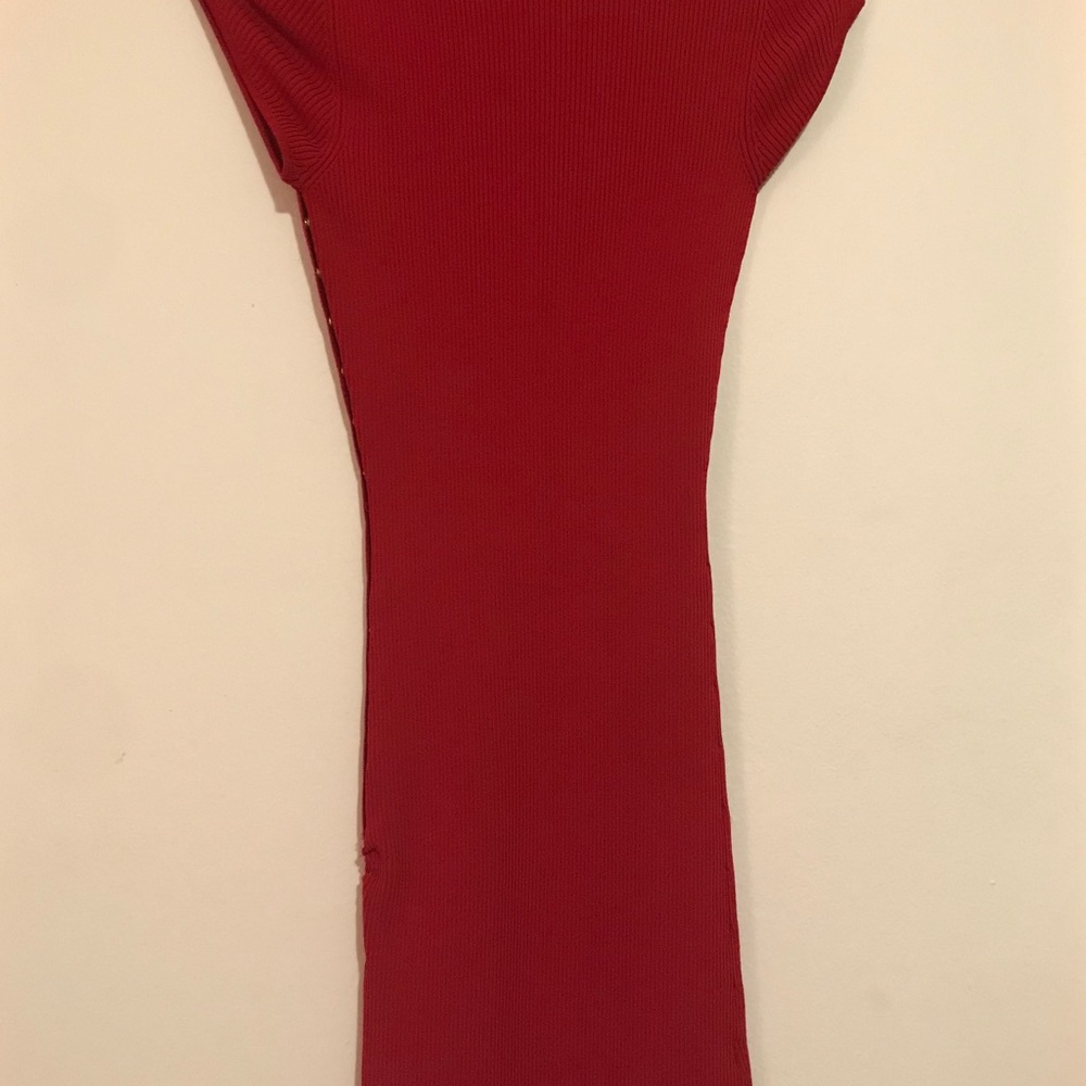 Dress - Picture 2 of 2